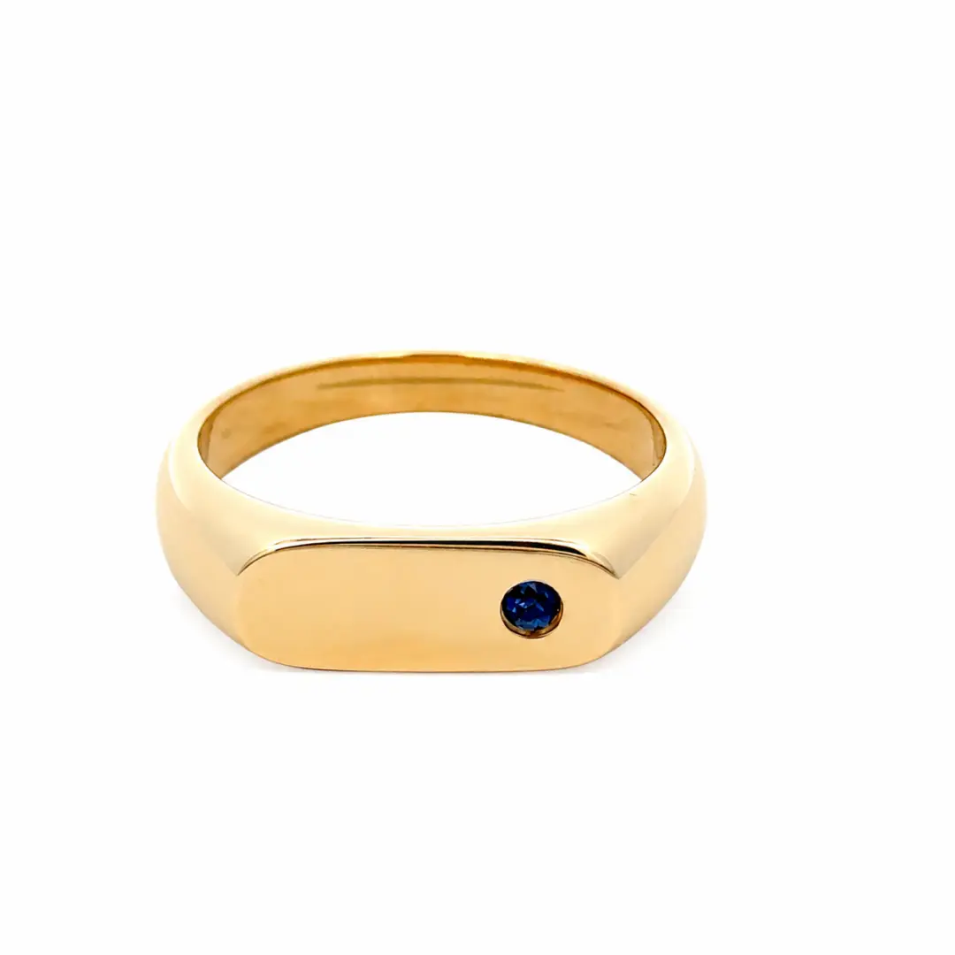 mens 14k gold sapphire signet ring, flat polished face with bezel-set blue sapphire